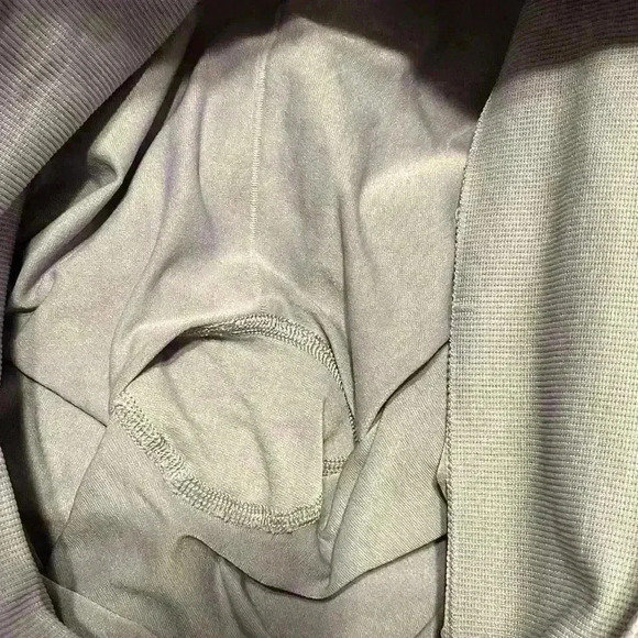 Gymshark leggings size M, light purple color - Picture 6 of 6